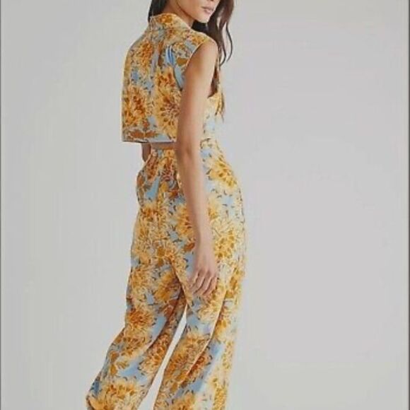 RARE Free People Courdoroy Flowered Jumpsuit - Picture 4 of 5